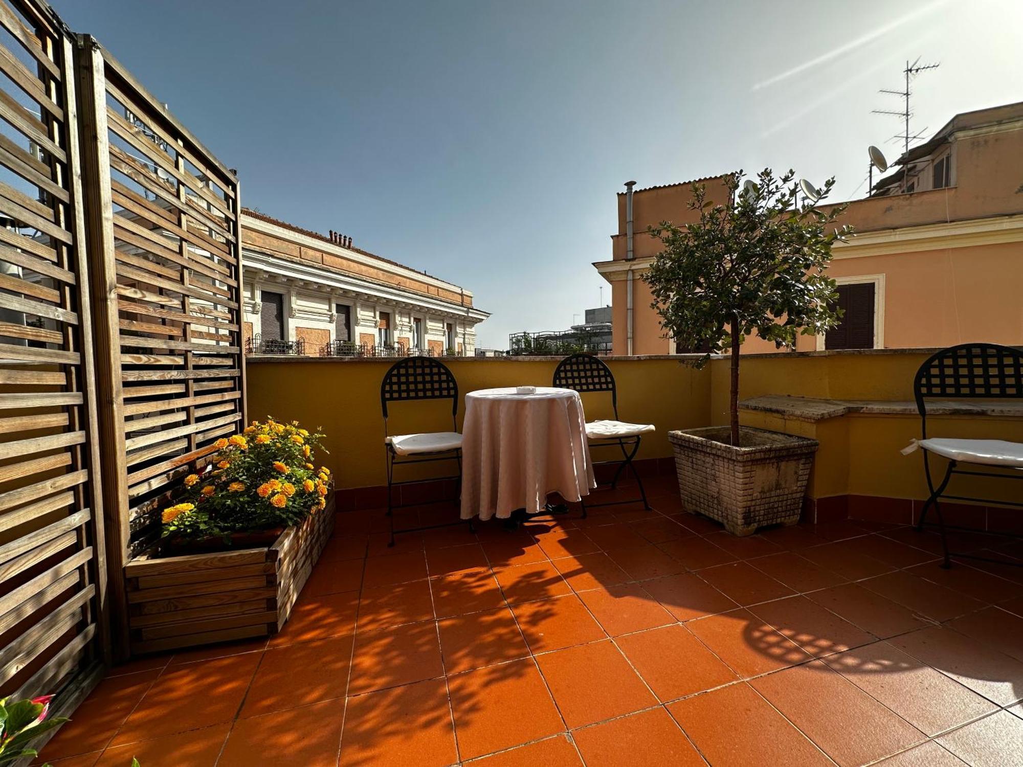 All Comfort Astoria Palace Roma Esterno foto