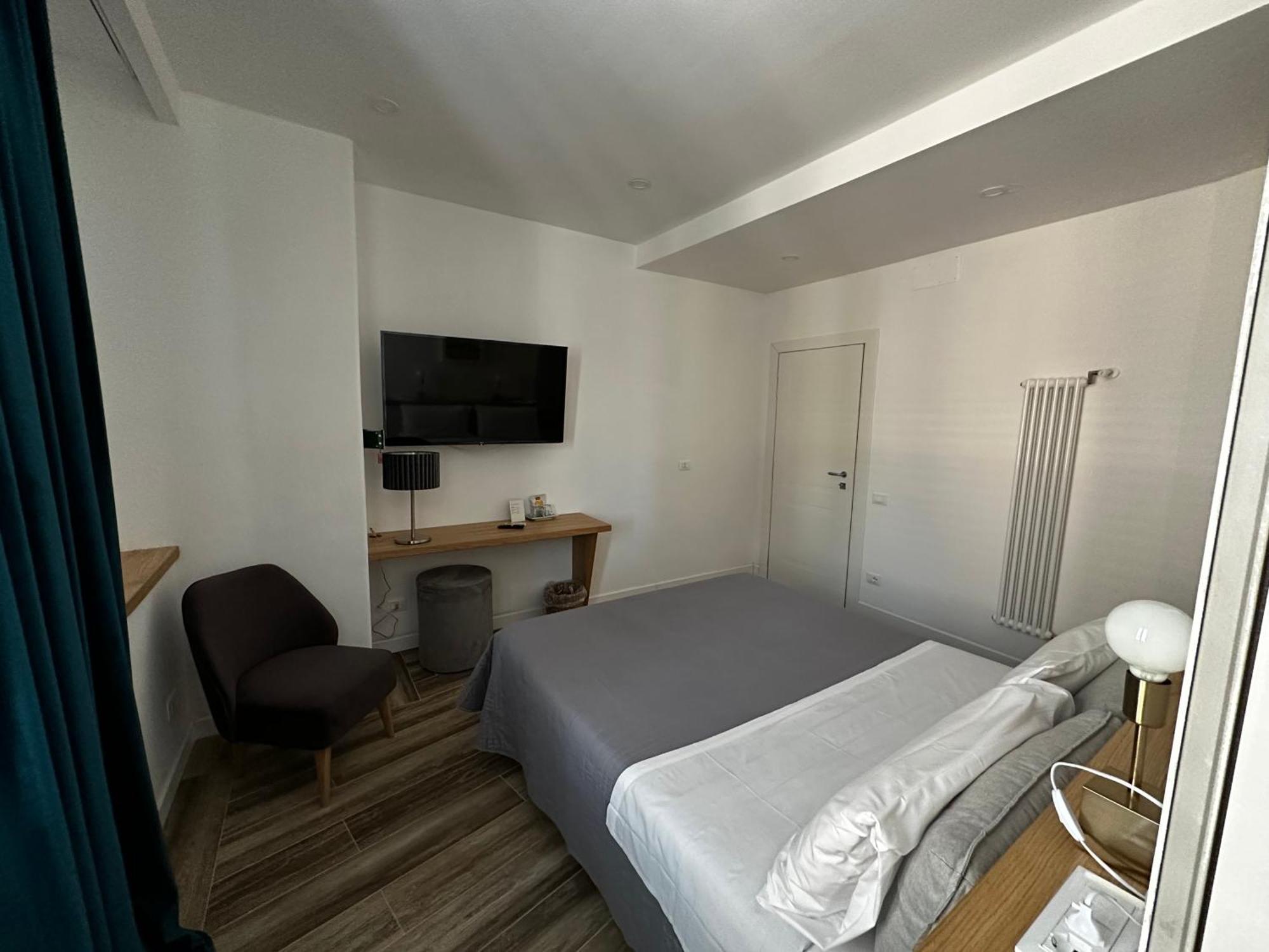 All Comfort Astoria Palace Roma Esterno foto