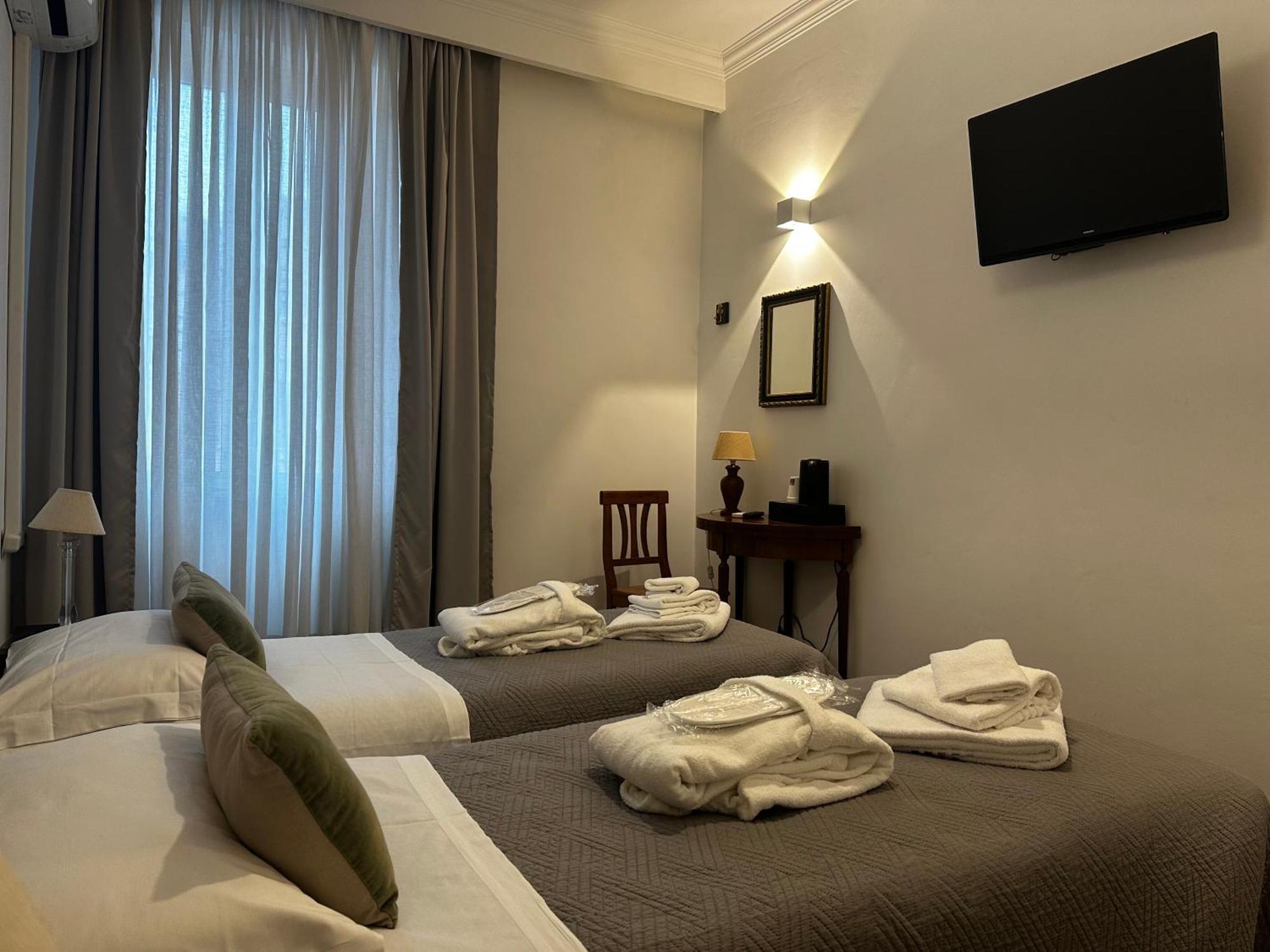 All Comfort Astoria Palace Roma Esterno foto
