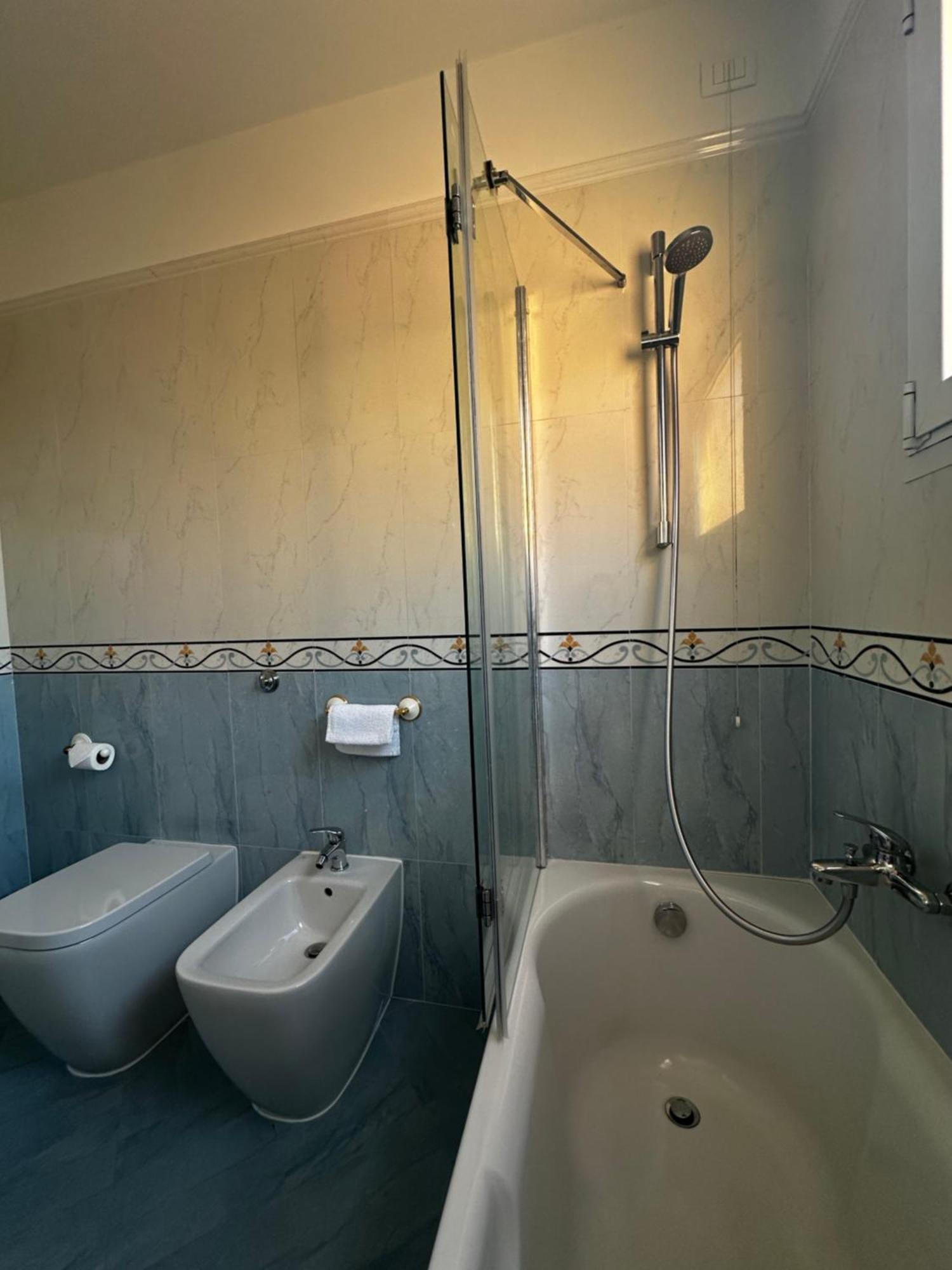 All Comfort Astoria Palace Roma Esterno foto